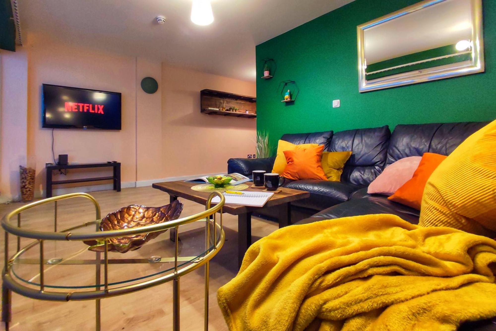 Duplex Apartment In Leeds With King Size Bed - Long Stay Rates Available Luaran gambar